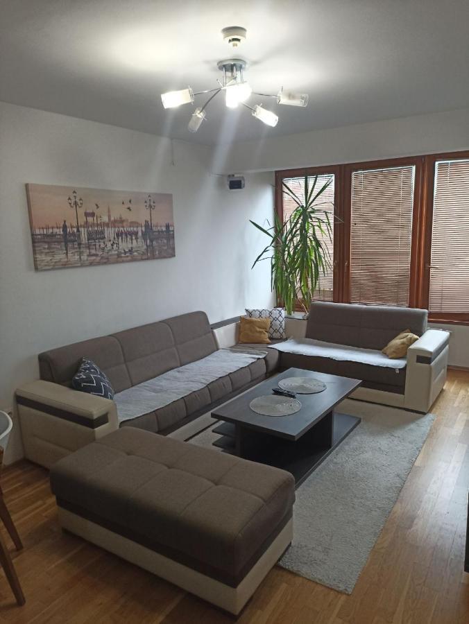 Apartment Bella Casa Free Parking Sarajevo Ngoại thất bức ảnh